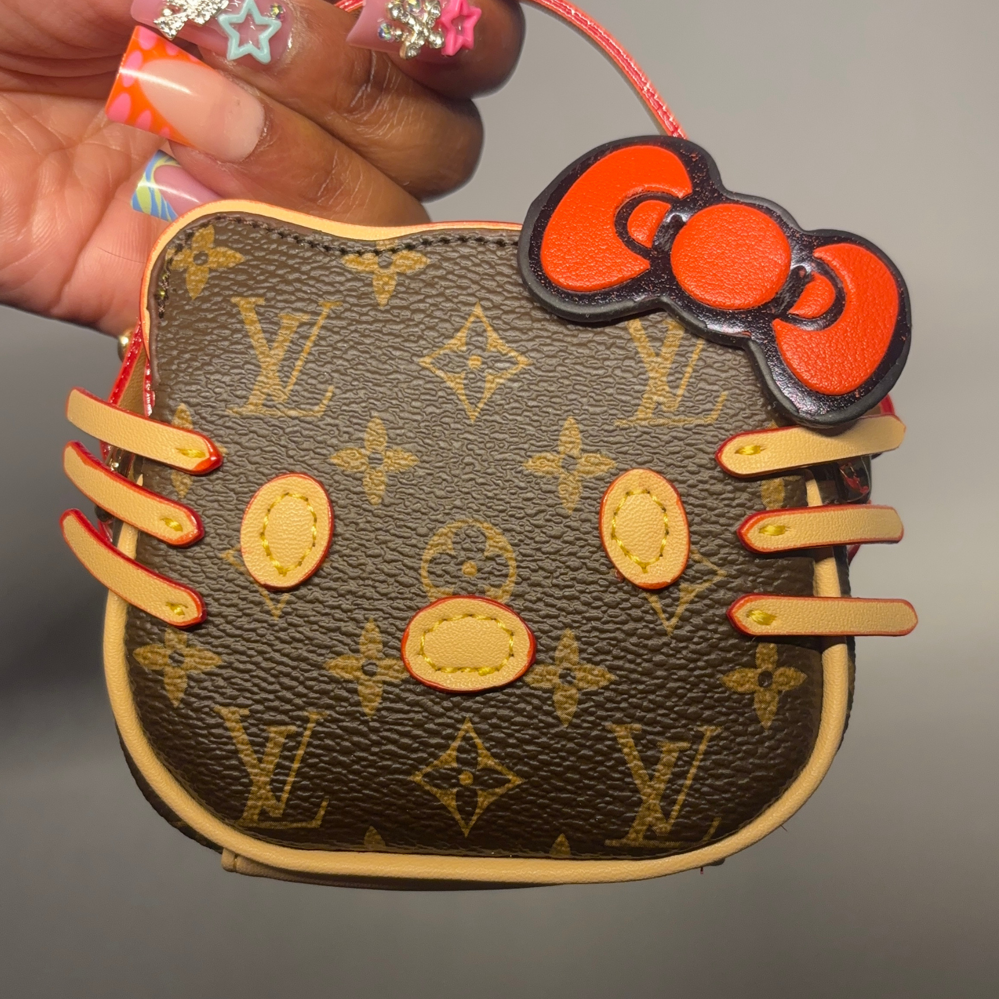 HK MONO